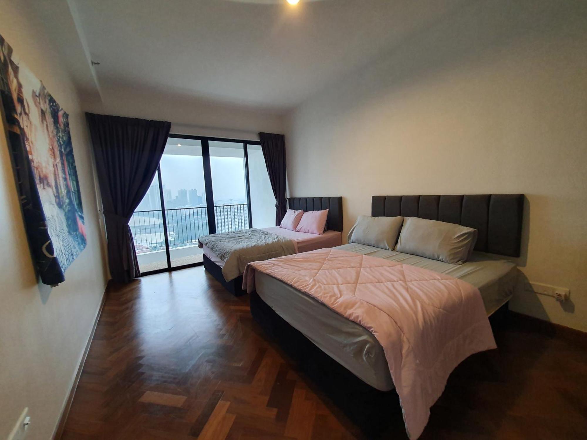 The Landmark By Katana 3Br To 4Br Luxury Seaview Landmark Homestay At Gurney 15-16Pax 无敌海景套房 Tanjung Tokong 외부 사진