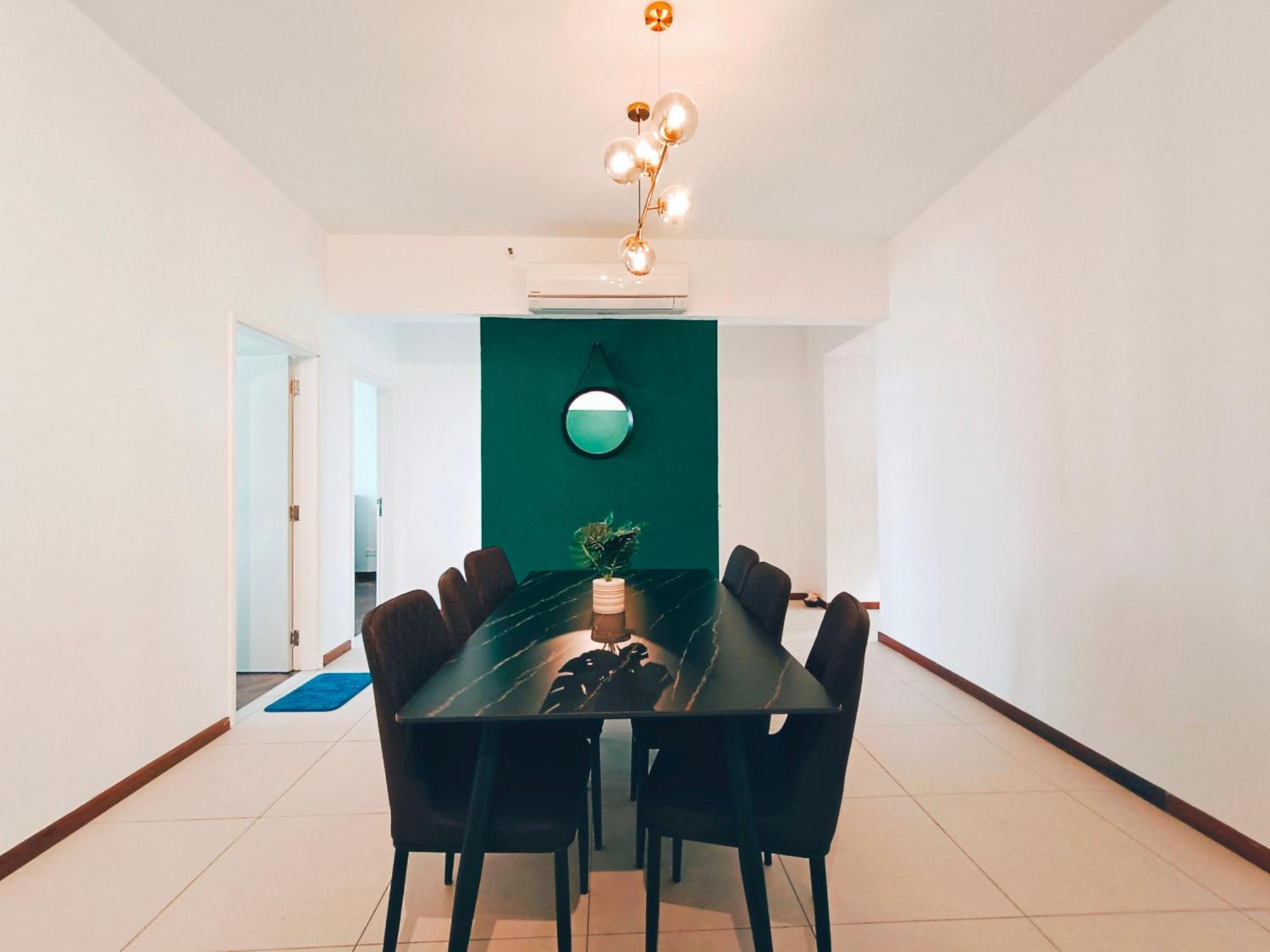 The Landmark By Katana 3Br To 4Br Luxury Seaview Landmark Homestay At Gurney 15-16Pax 无敌海景套房 Tanjung Tokong 외부 사진